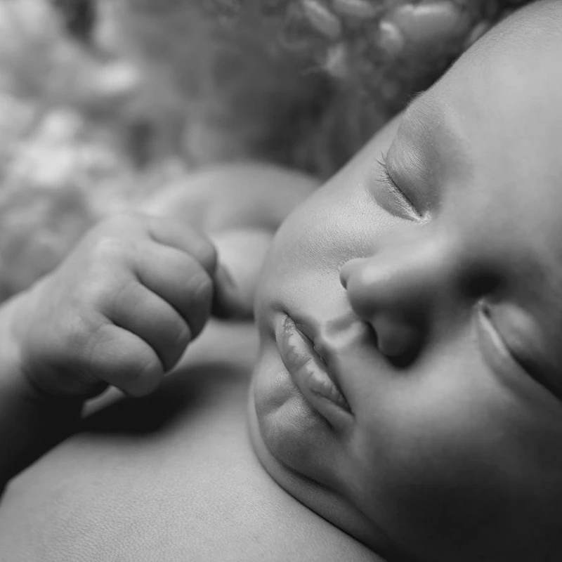 Photographe de nouveau né à Strasbourg - Studio Styl'List Images - Etienne List, Meilleur Ouvrier de France